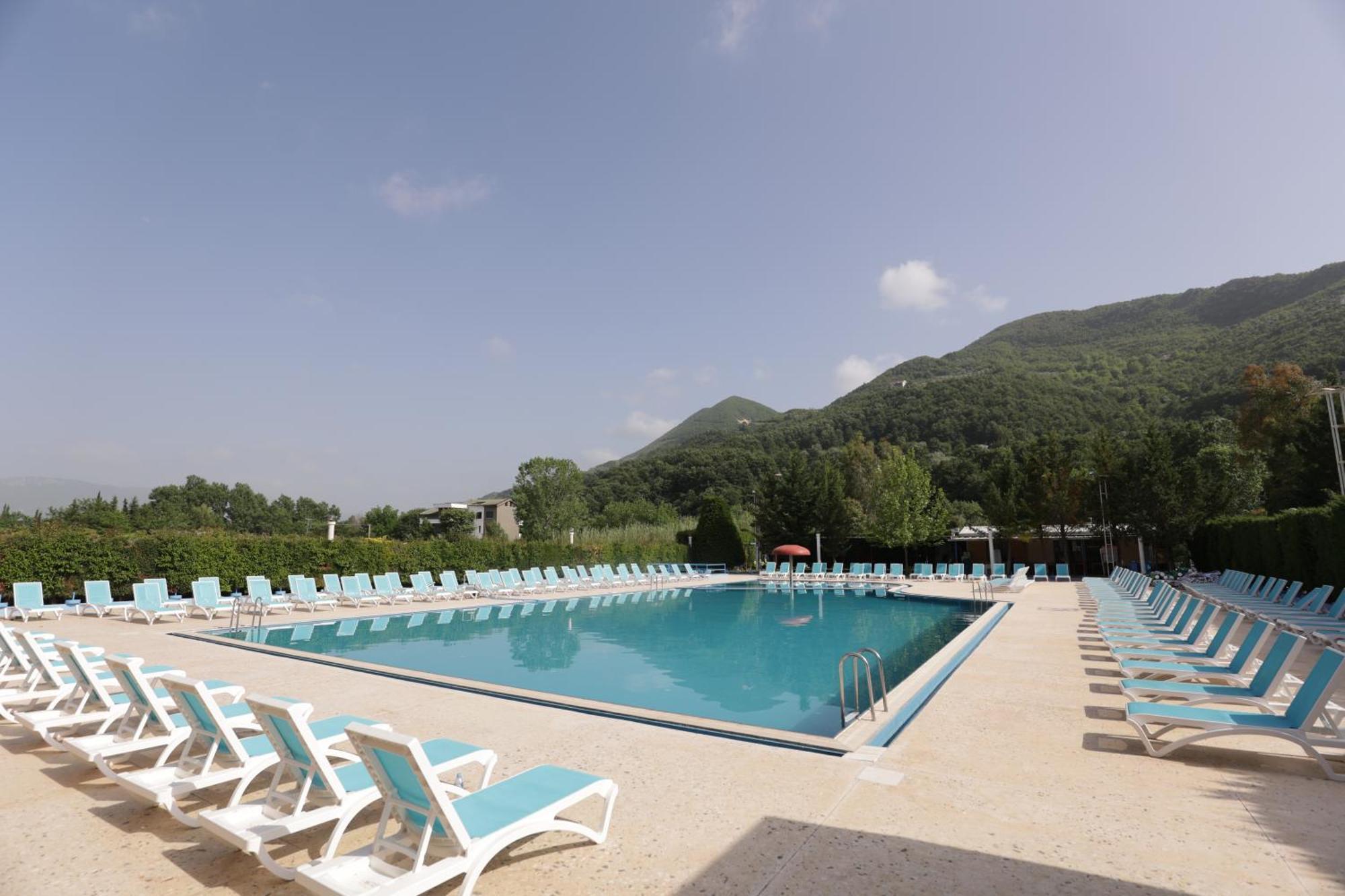Mema Resort Mirash Exterior photo