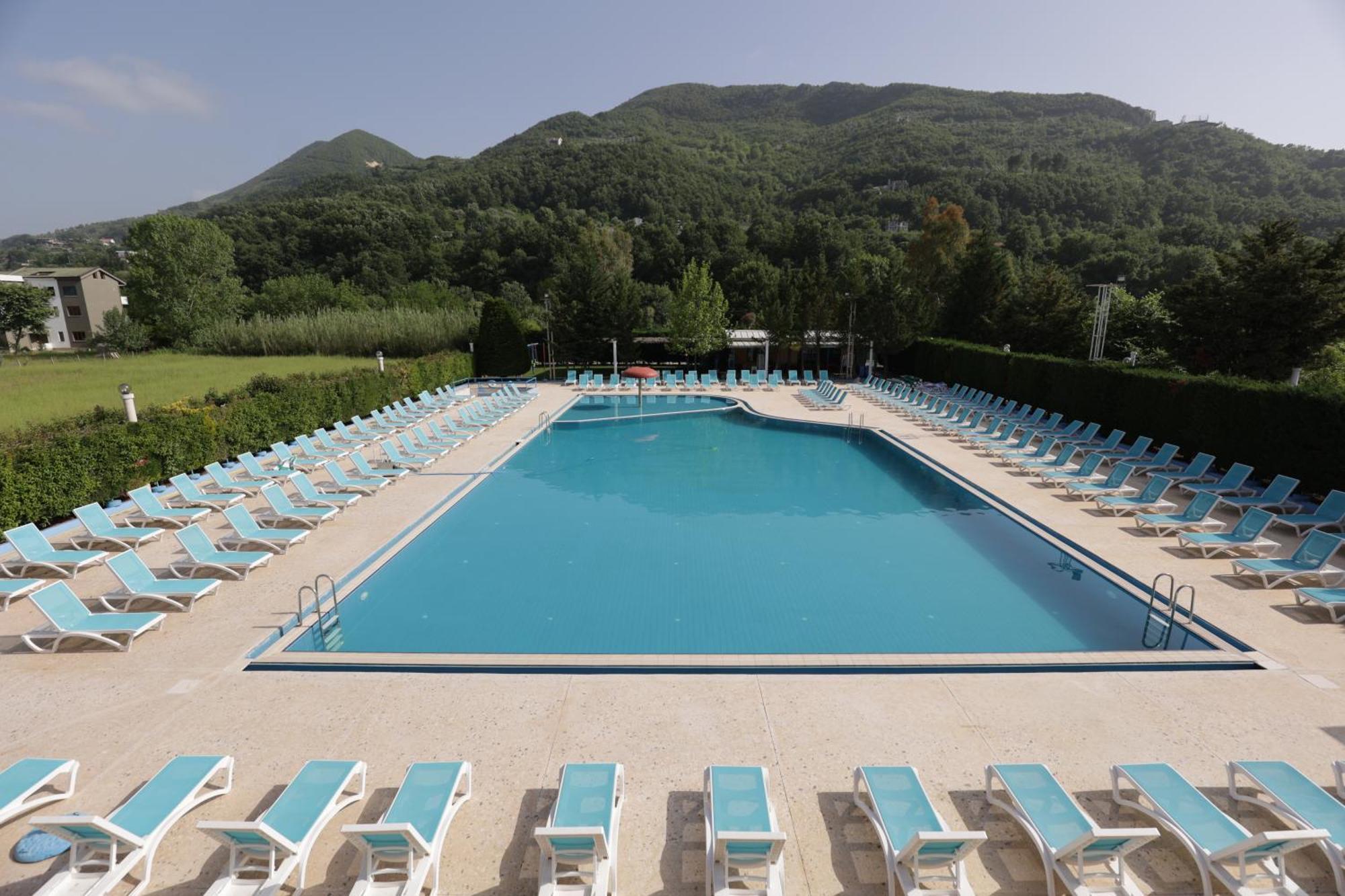 Mema Resort Mirash Exterior photo