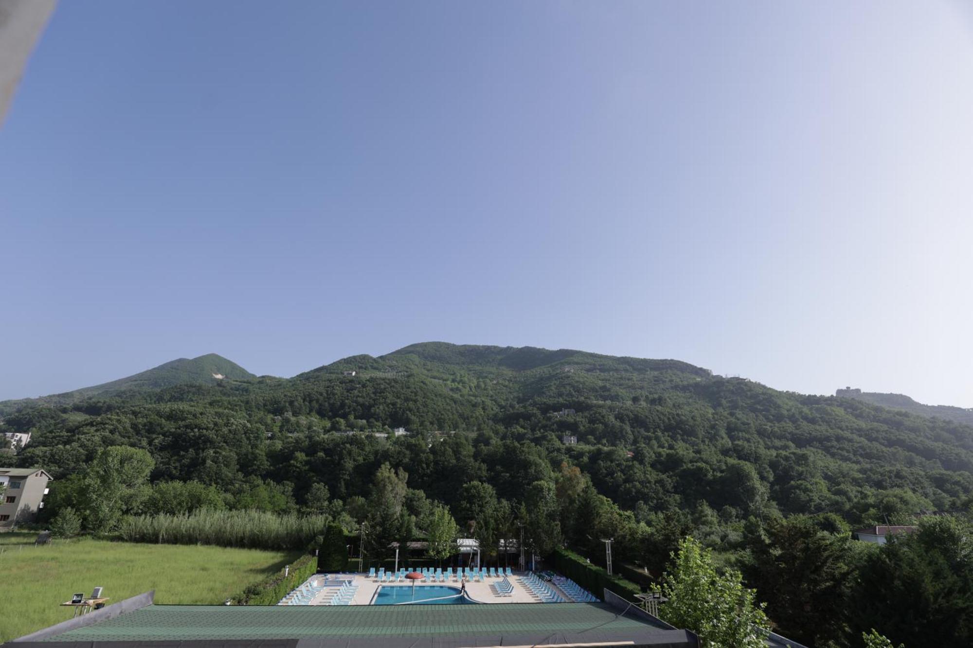 Mema Resort Mirash Exterior photo